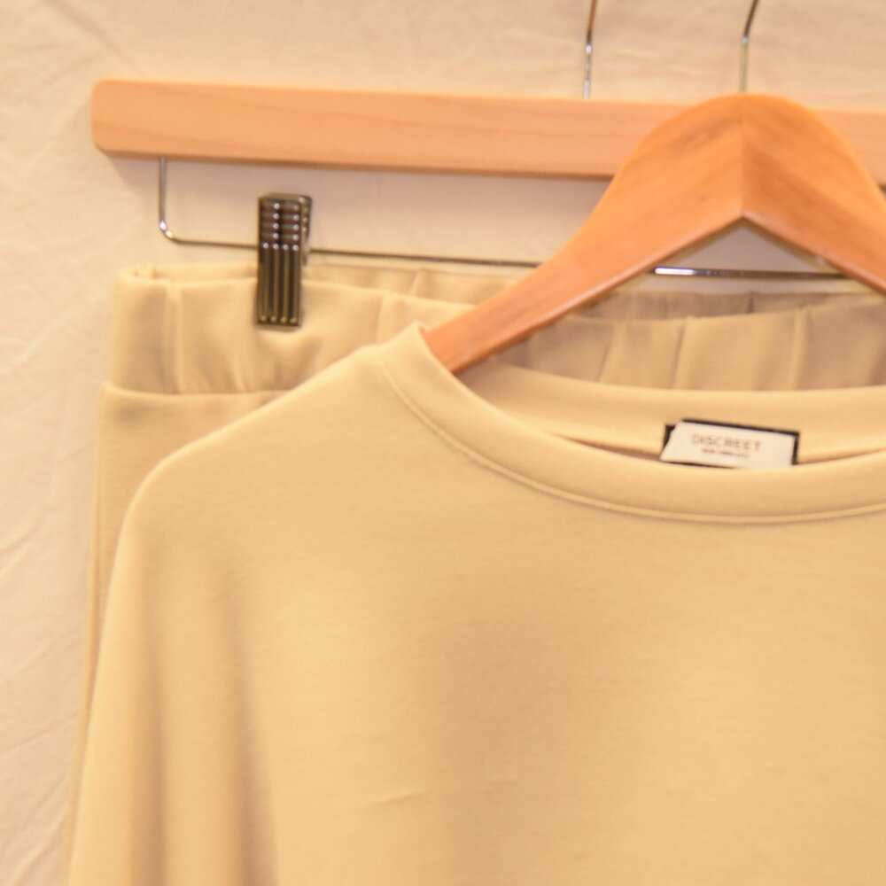 Discreet NY Crop Sweat Suit - WL